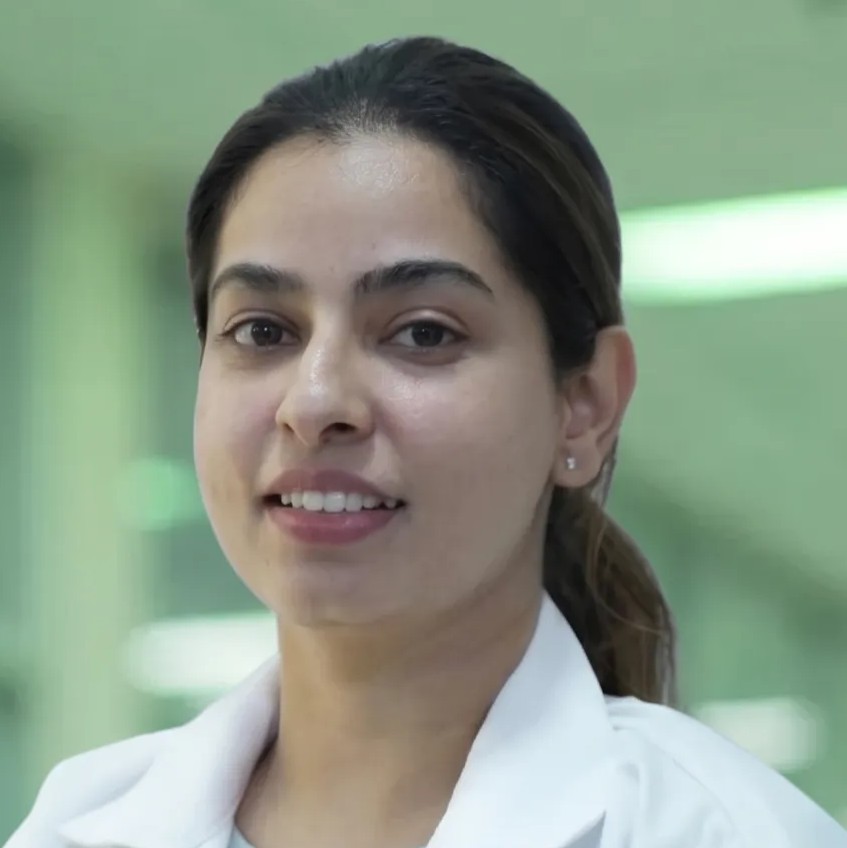 Dr. Aakriti Hans